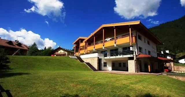 Residence Club La Betulla Pozza di Fassa